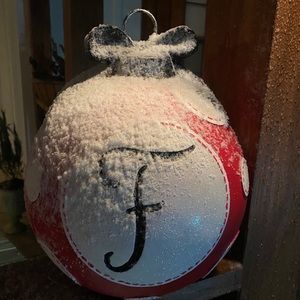 Meet your Posher, Suzanne